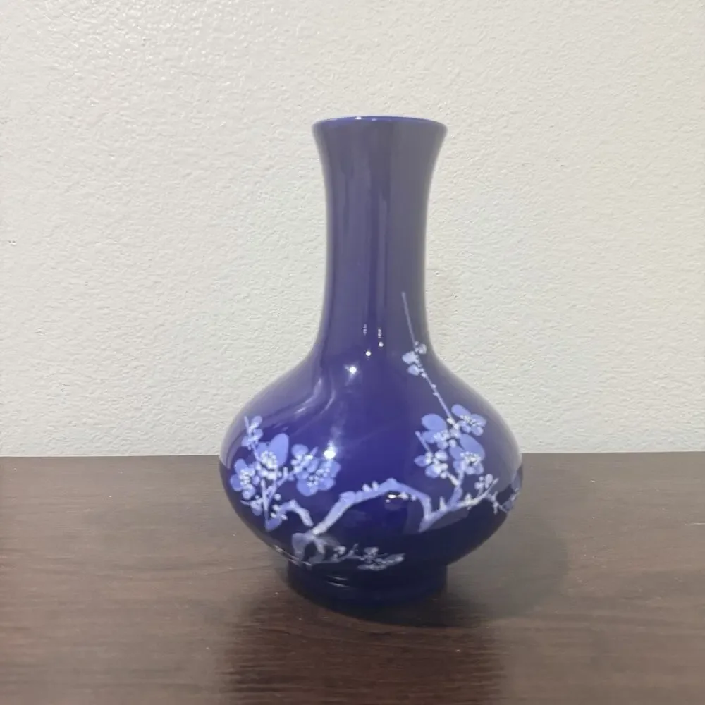 Vintage Mini Vase, Cobalt Blue Porcelain 7 1/2” Tall Made In Taiwan
